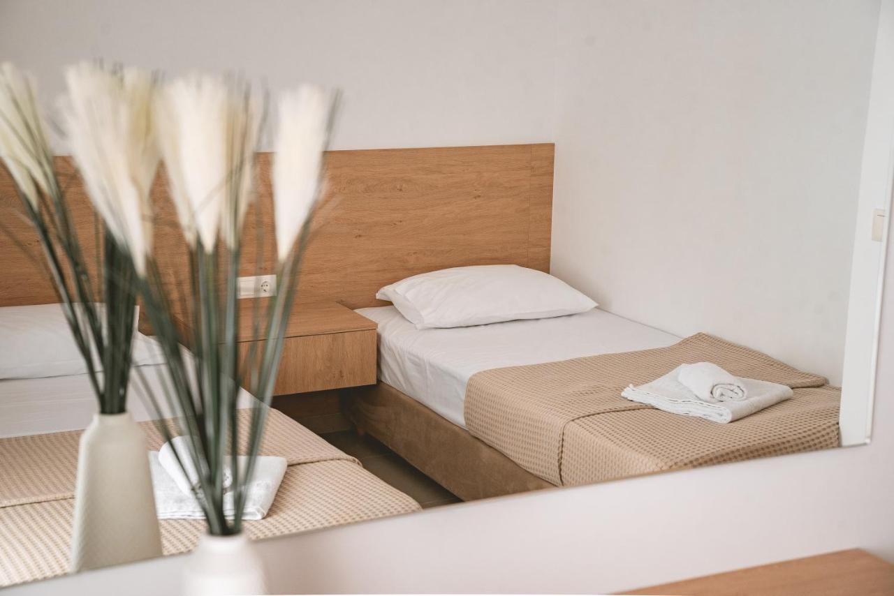 Valentinos Apartments Kallithea  Экстерьер фото
