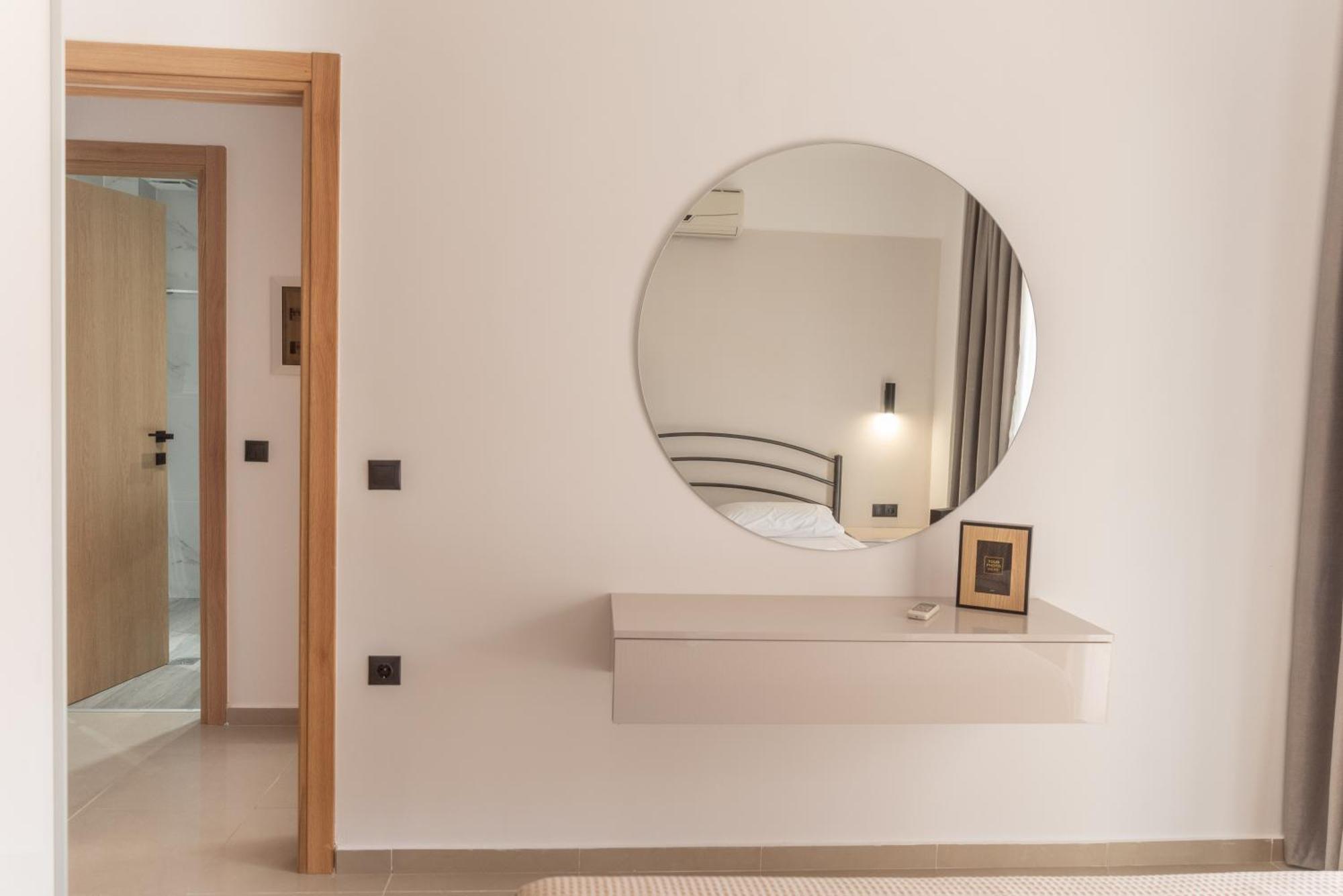 Valentinos Apartments Kallithea  Экстерьер фото