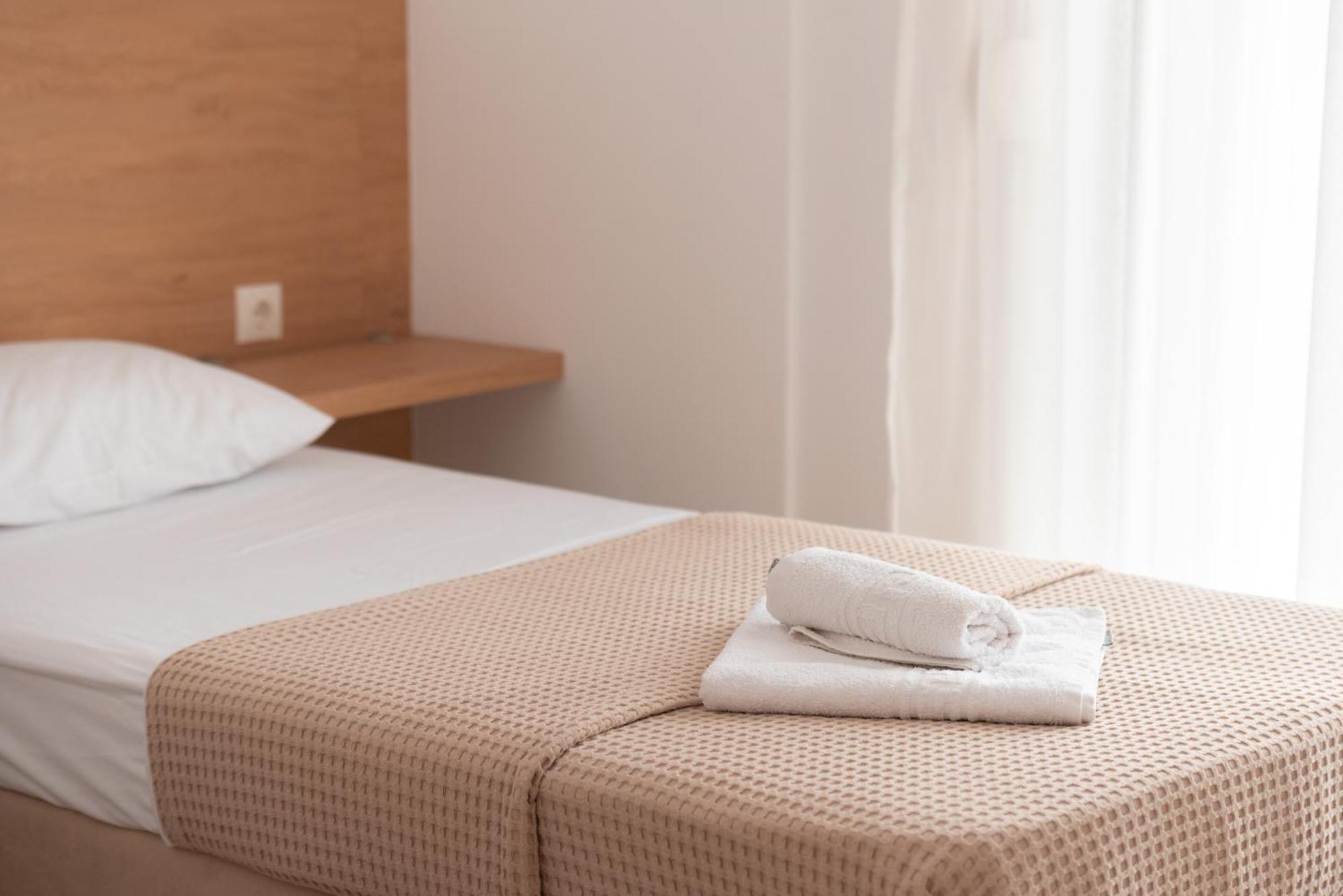 Valentinos Apartments Kallithea  Экстерьер фото